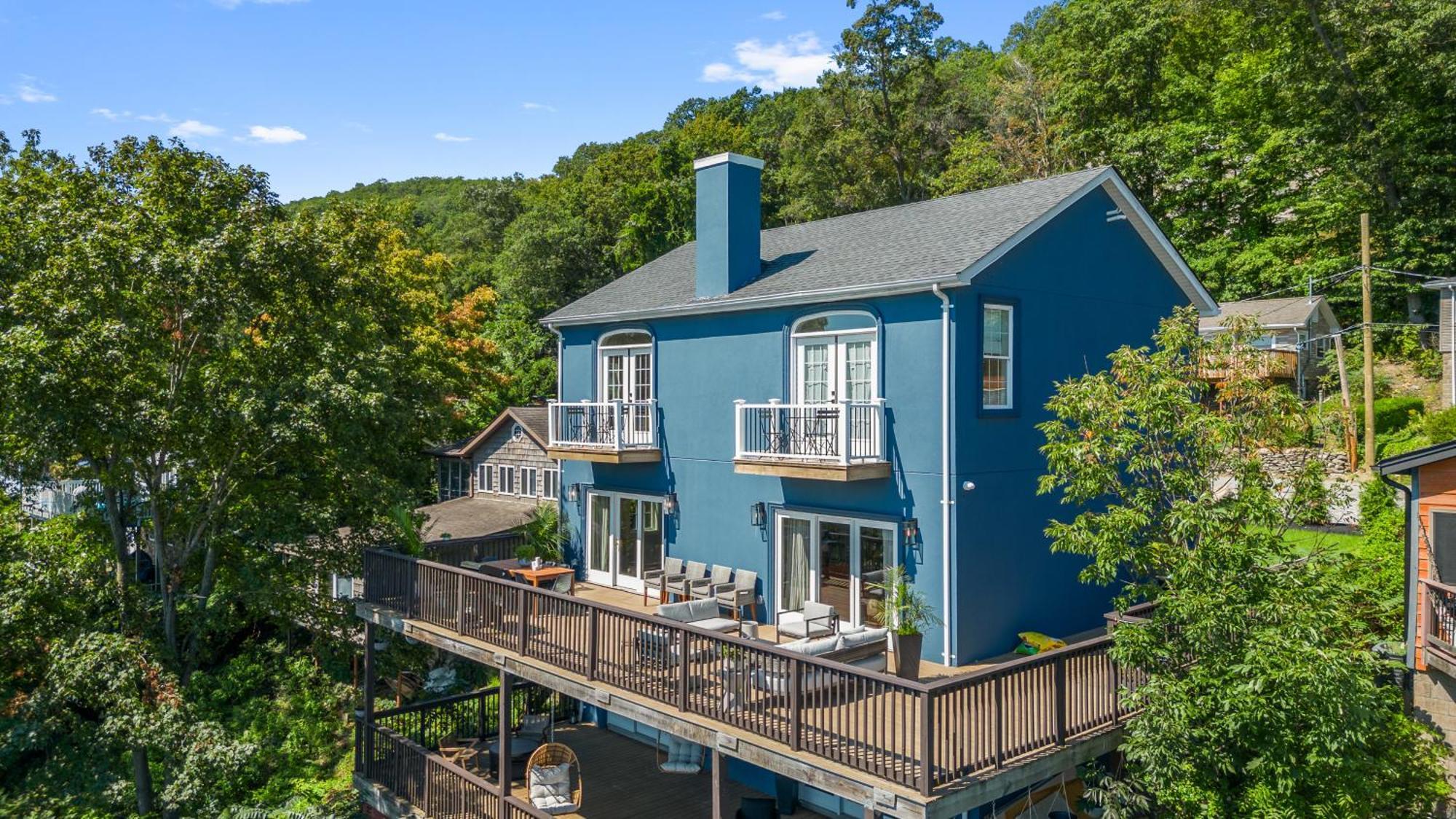 Greenwood Lake Lakeview House - Hot Tub - Firepit - Stunning Views - Spacious Deck - Cozy Living Room - Bar מראה חיצוני תמונה